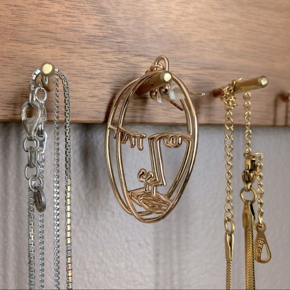 💝 Abstract Gold Wired Hand Made Face Earrings - Picture 2 of 3